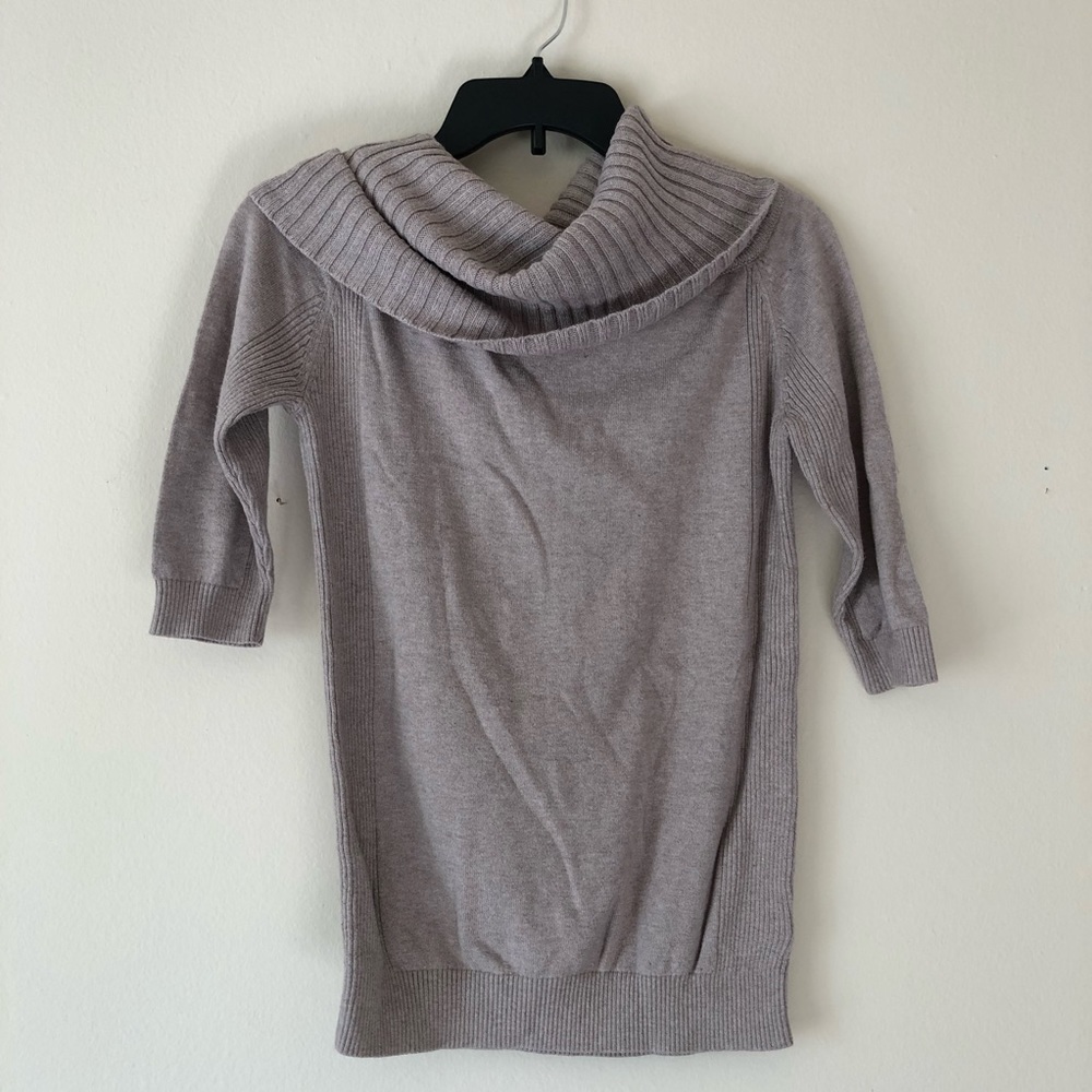 Cowl neck short sleeve sweater